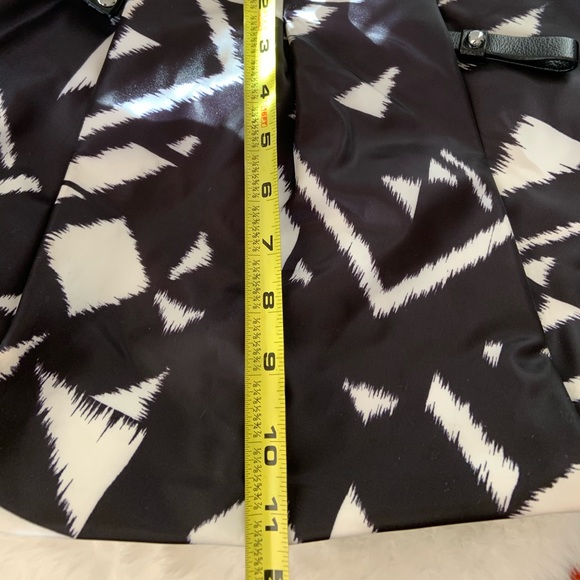 Vince Camuto bag - Picture 8 of 13